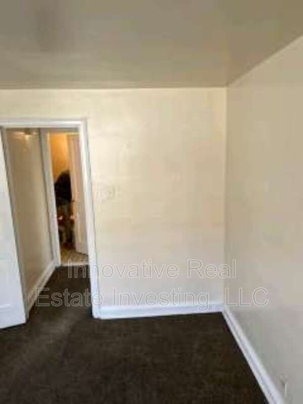 501 S Pleasant Pl - Photo 2 of 9