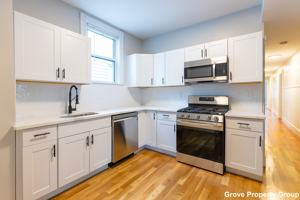 featured image of 206 L St #2