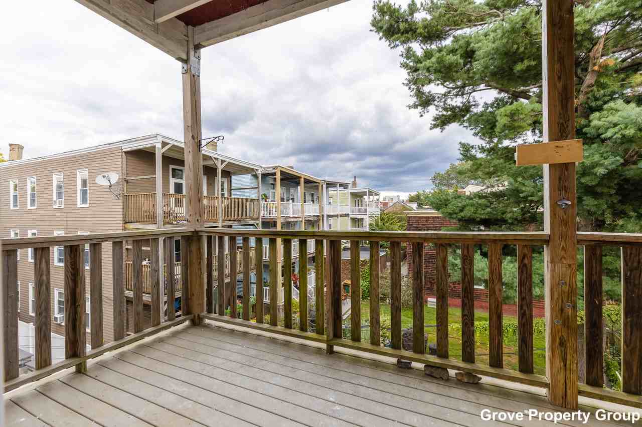 206 L St #2 - Photo 5 of 15