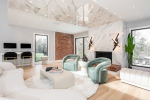 featured image of 5923 Farm Pond Lane