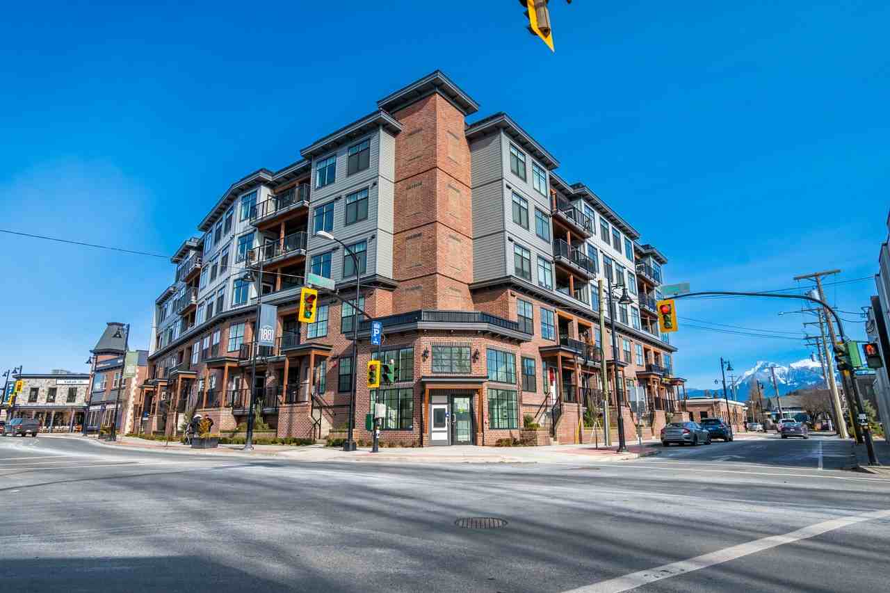 9280 Young Road #Main