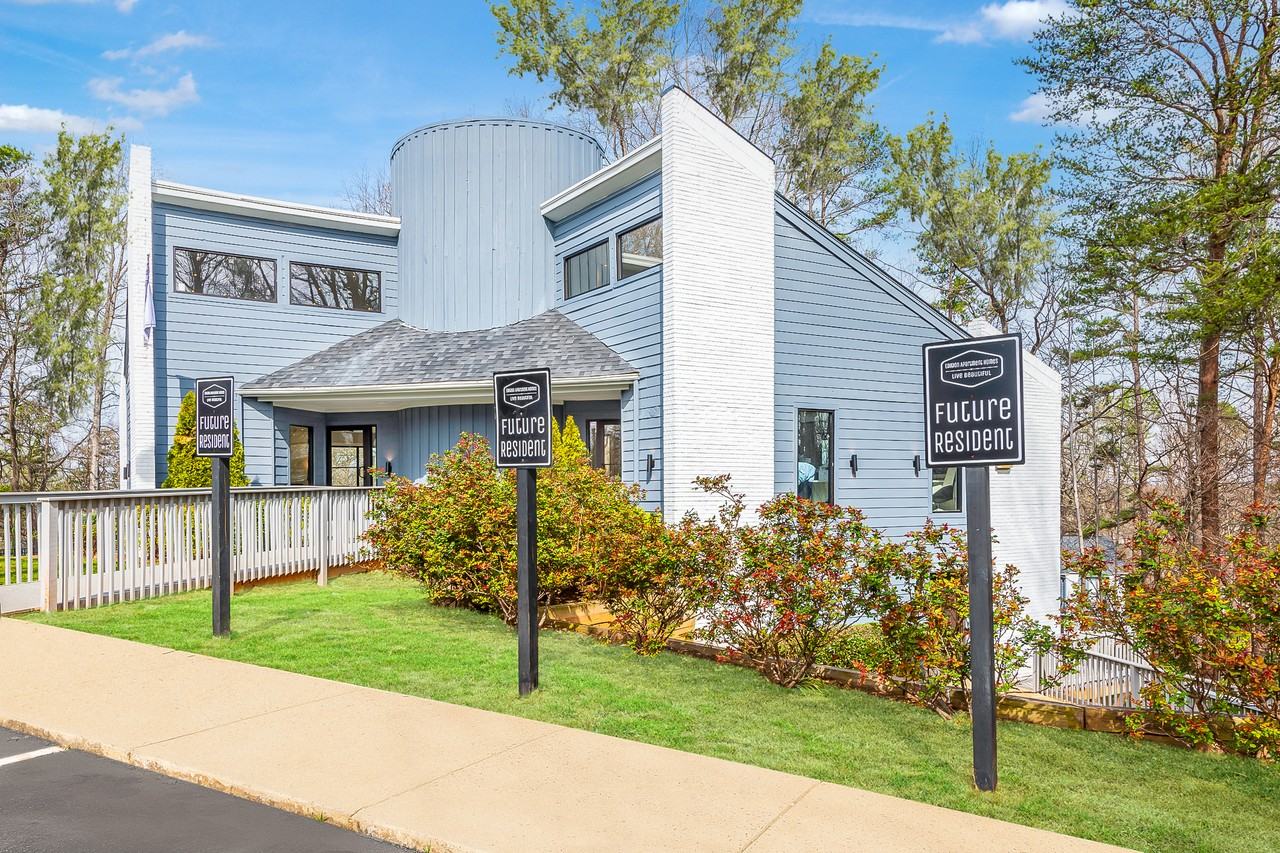 Edition Apartment - Photo 2 of 42