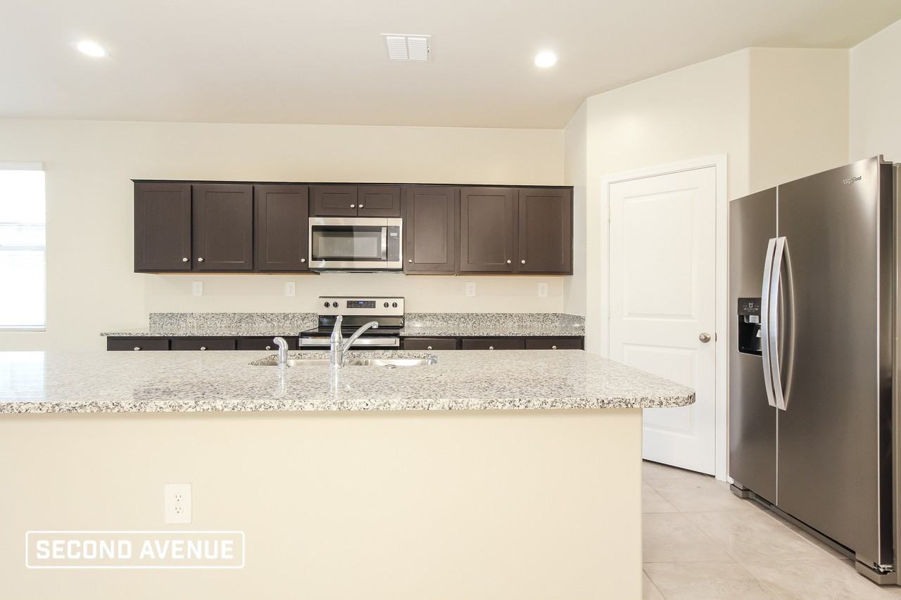 24415 W Illini St - Photo 6 of 24