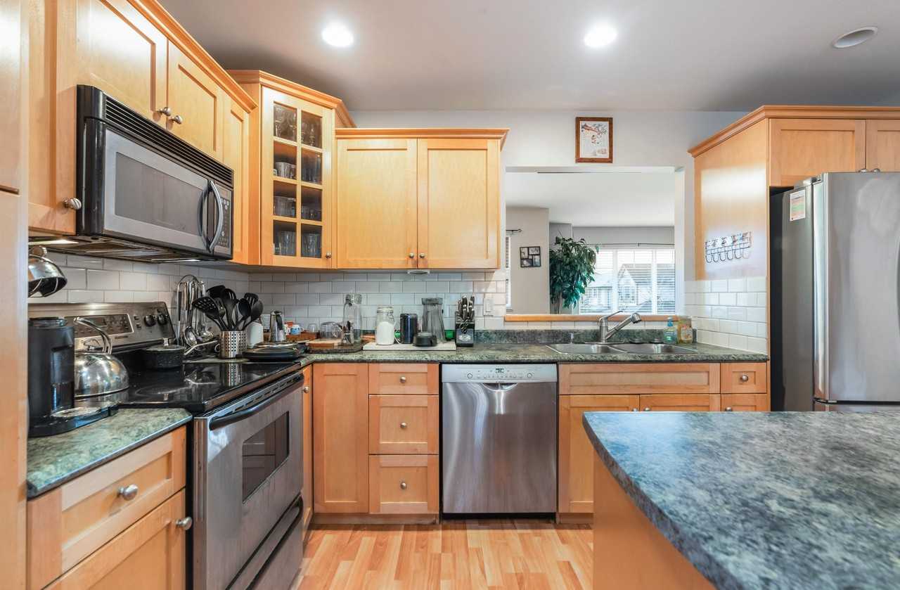 23631 114a Ave - Photo 2 of 17