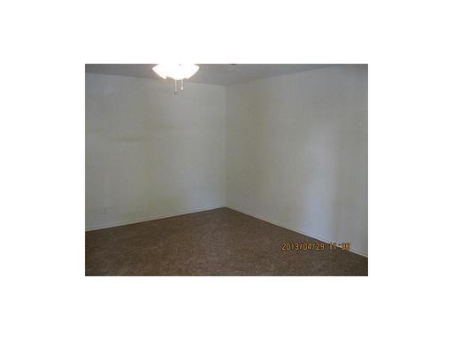 1012 Warden St - Photo 2 of 21