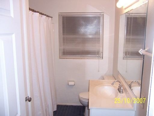 1510 Smith Dr - Photo 3 of 5