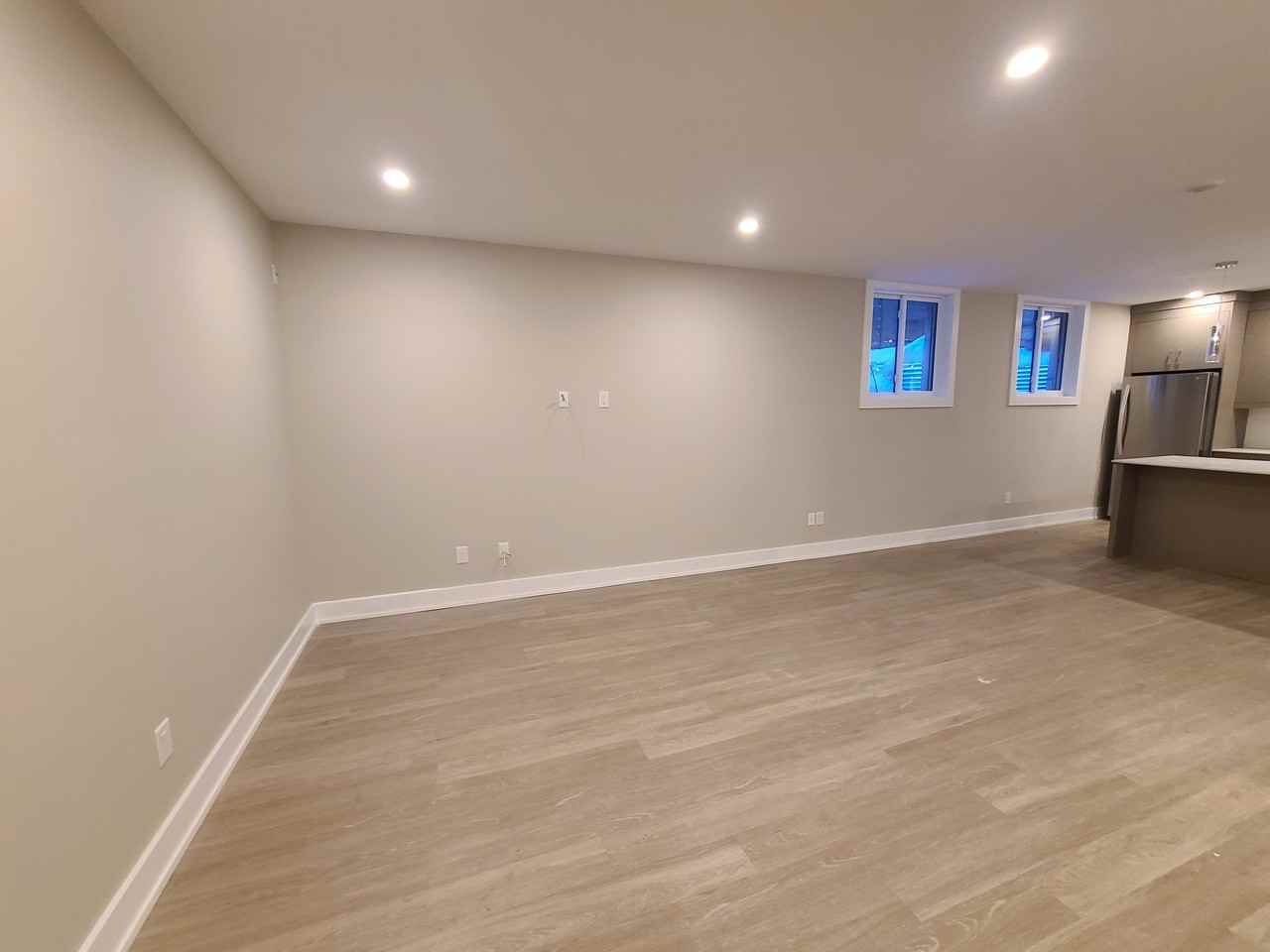 411 Ravenhill Avenue #4 - Photo 3 of 10