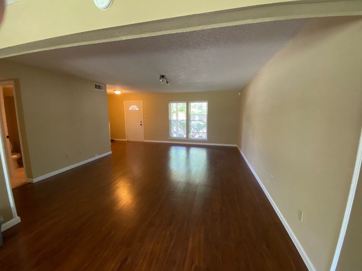 1619 S Fir Pl #1 - Photo 2 of 15