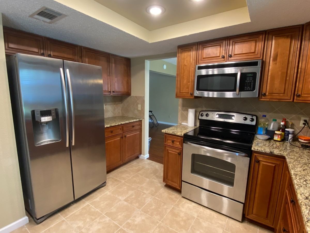 1619 S Fir Pl #1 - Photo 5 of 15