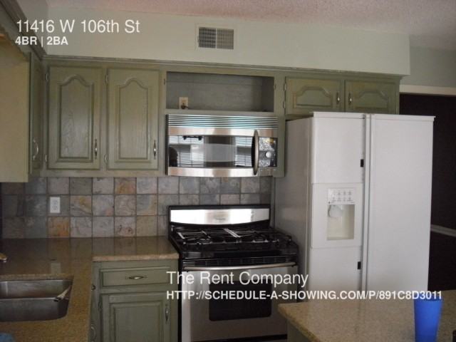 11416 W 106th St - Photo 2 of 4
