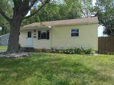 64 Great Plain Rd - Photo 2 of 10