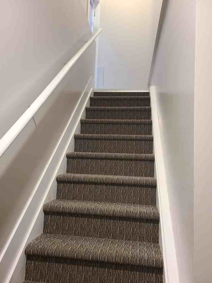 415 Ravenhill Avenue #4 - Photo 2 of 10