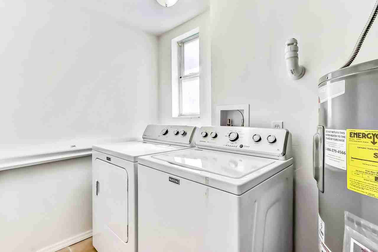 College Cir N - Photo 6 of 15