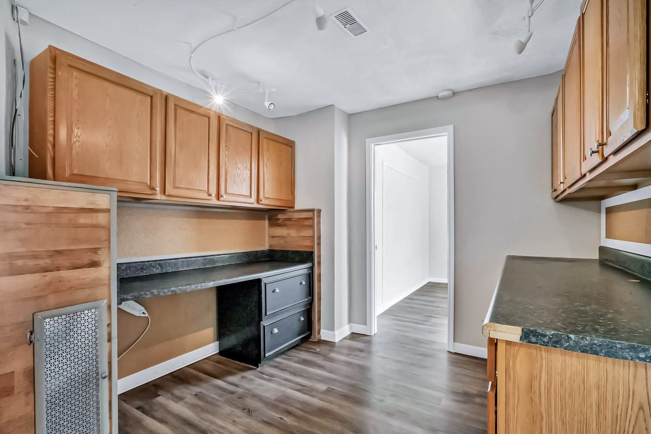 Alton Rd - Photo 7 of 12