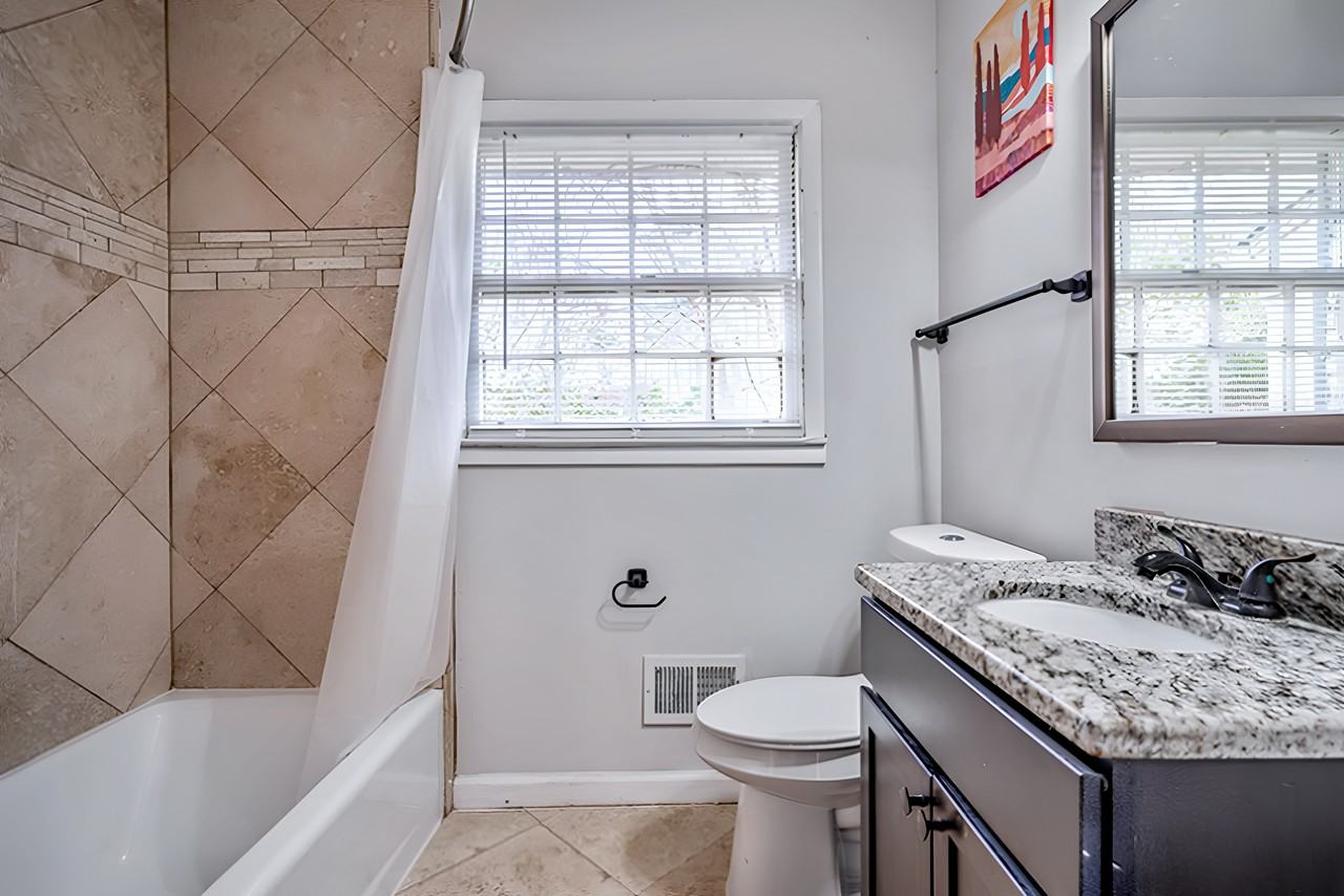 Valley Ridge Ter Sw - Photo 2 of 16