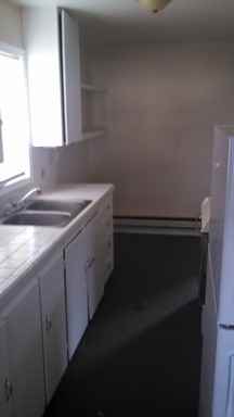 325 N 100 W - Photo 3 of 7