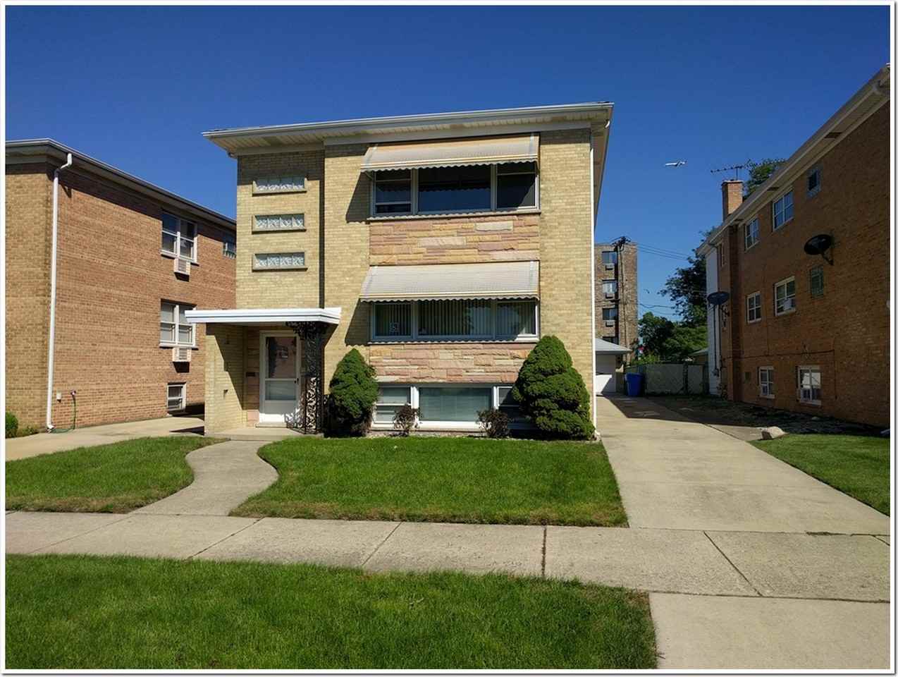 8406 W Berwyn Ave Unit 1, Chicago, IL 60656, USA - 4 unit Rentals | Zumper