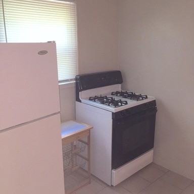 855 W Victory Dr - Photo 3 of 10