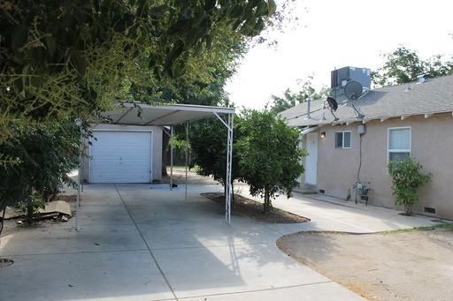 740 Coolidge Ave - Photo 3 of 12