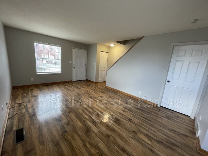 9273 Nieman Rd - Photo 3 of 17