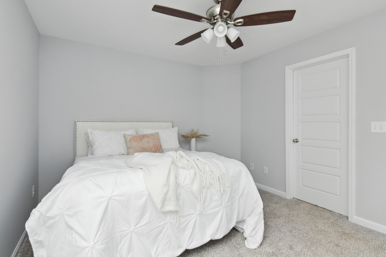 Stanley Village Townhomes - Photo 6 of 21