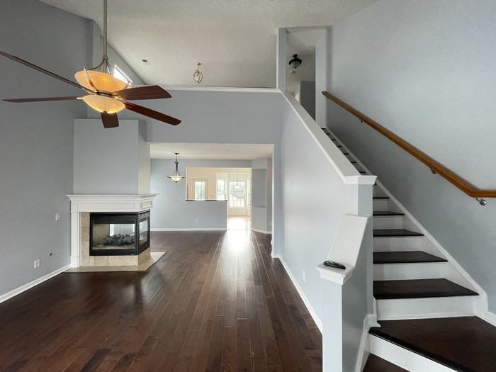 212 Mcdowell Dr - Photo 3 of 29