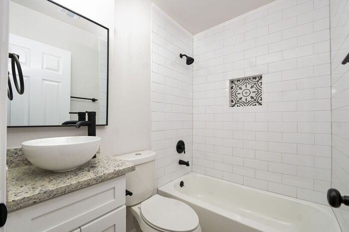 312 Monticello Ct - Photo 2 of 50