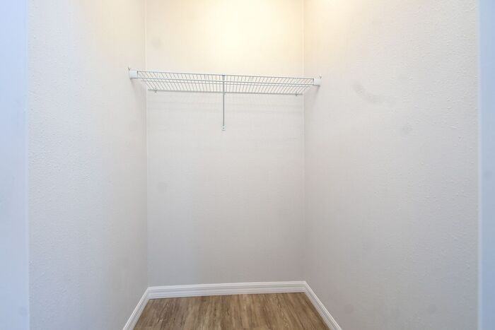 312 Monticello Ct - Photo 3 of 50