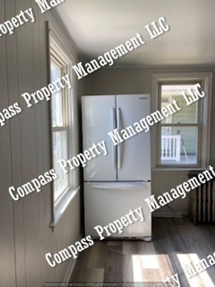 46 Broad St - Photo 2 of 20