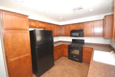 14385 S Camino Vallado #1 - Photo 5 of 7