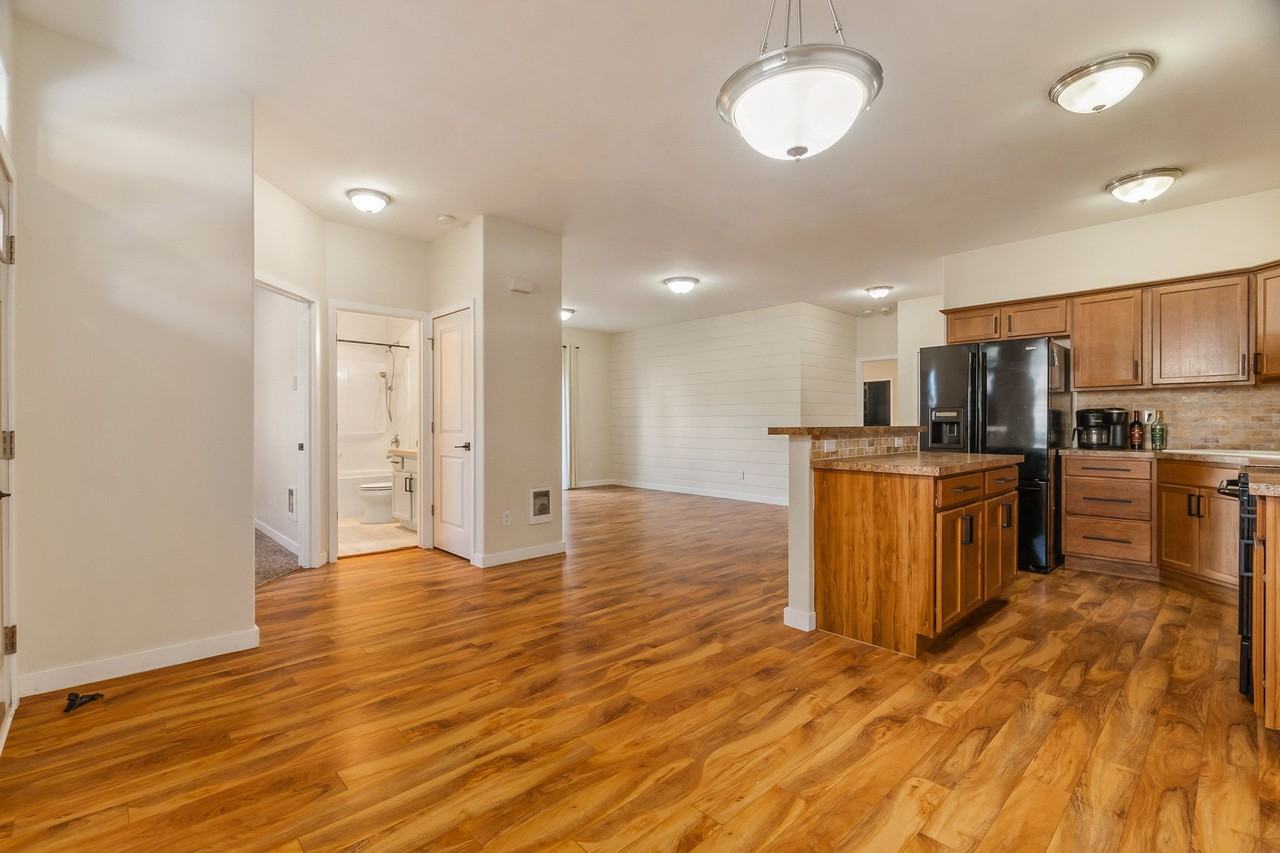 5231 66th Ave Se #1 - Photo 7 of 40