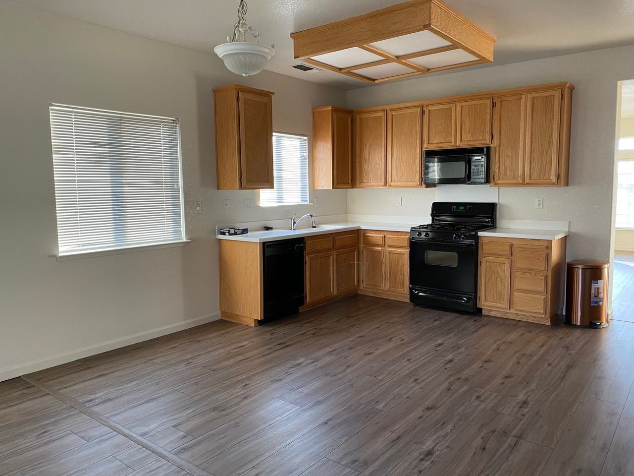 1683 Shay Way #1 - Photo 5 of 9