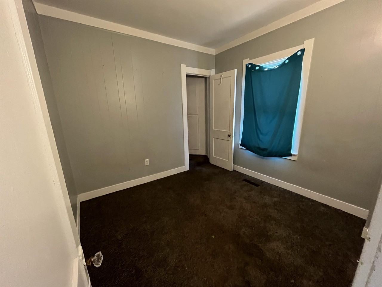 1942 Barrows St #1 - Photo 5 of 17