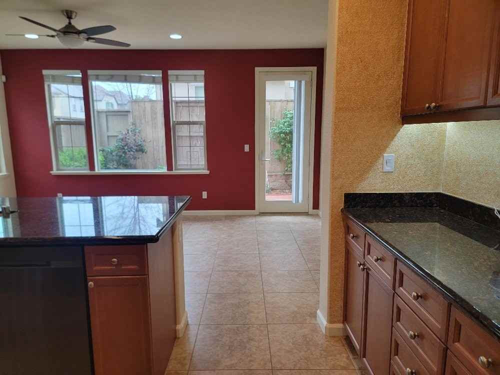1504 Guzzetti Way - Photo 4 of 28