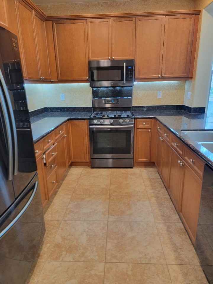 1504 Guzzetti Way - Photo 6 of 28