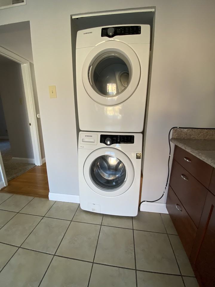 10025 Rodium Dr #B - Photo 3 of 14