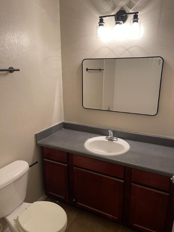 424 E Brown St #142 - Photo 2 of 13