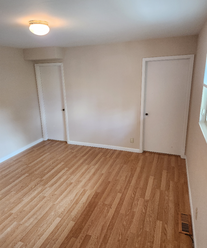 12 Carmel Ct - Photo 2 of 2