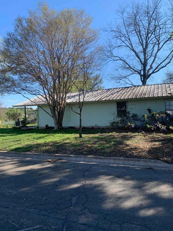 600 Lakeshore Dr #B - Photo 3 of 8