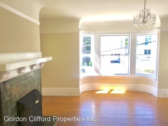 1341 GREEN STREET - Photo 3 of 16