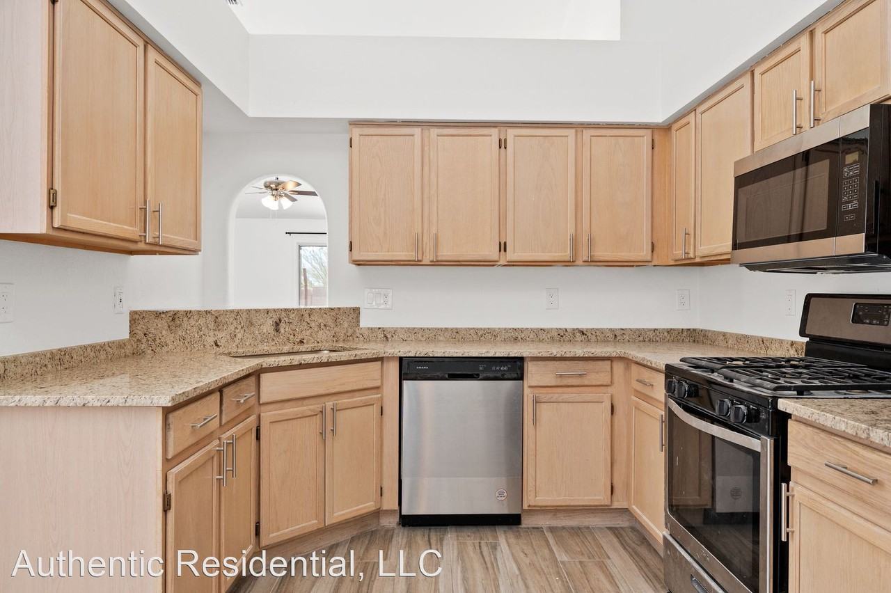 9961 N Black Mesa Trl - Photo 2 of 16