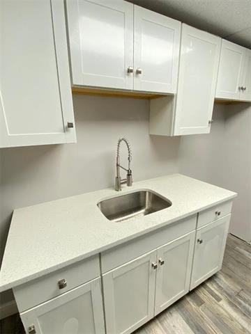 225 Clearfield St - Photo 3 of 6