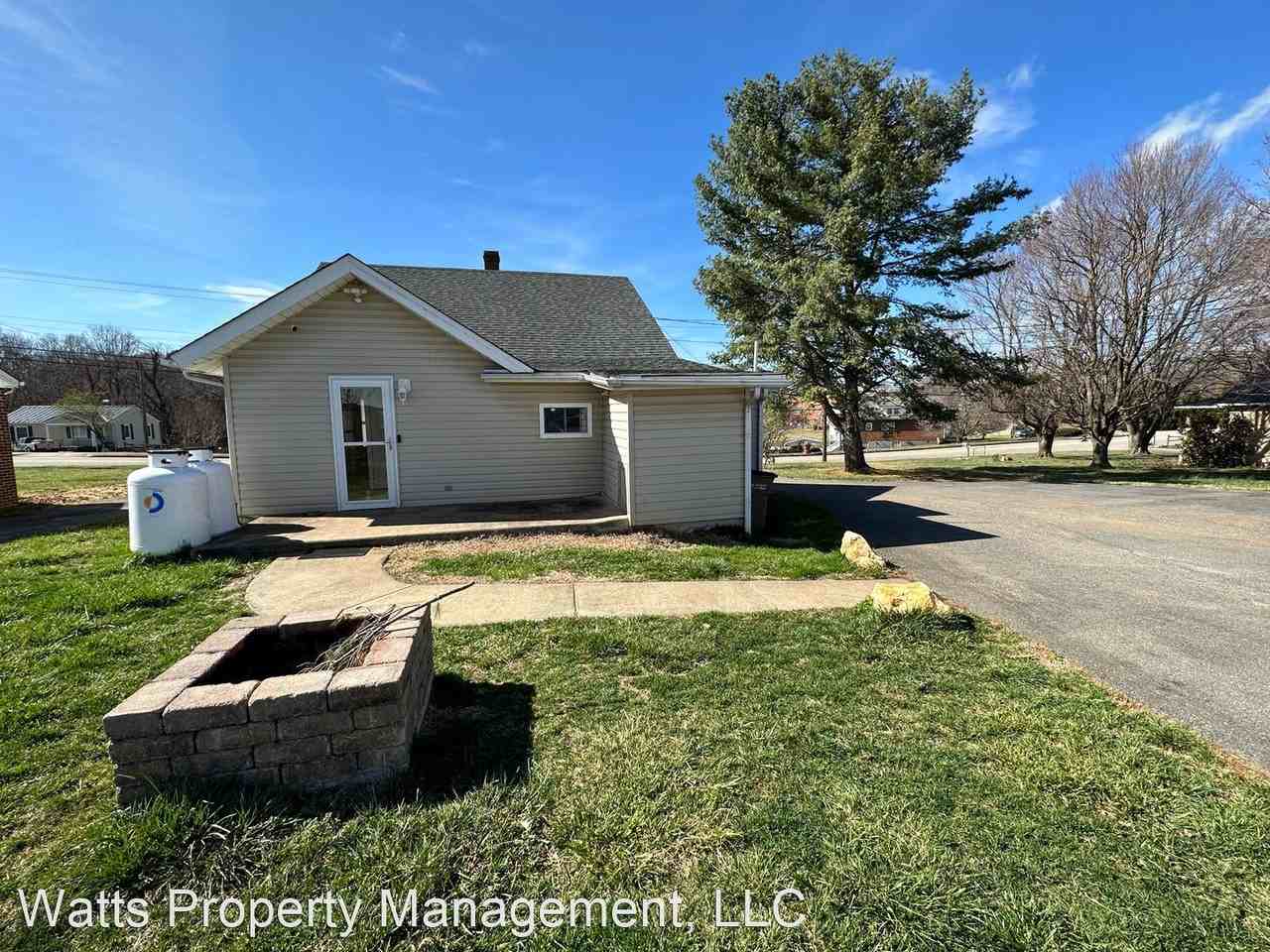 106 Prospect Rd - Photo 3 of 14