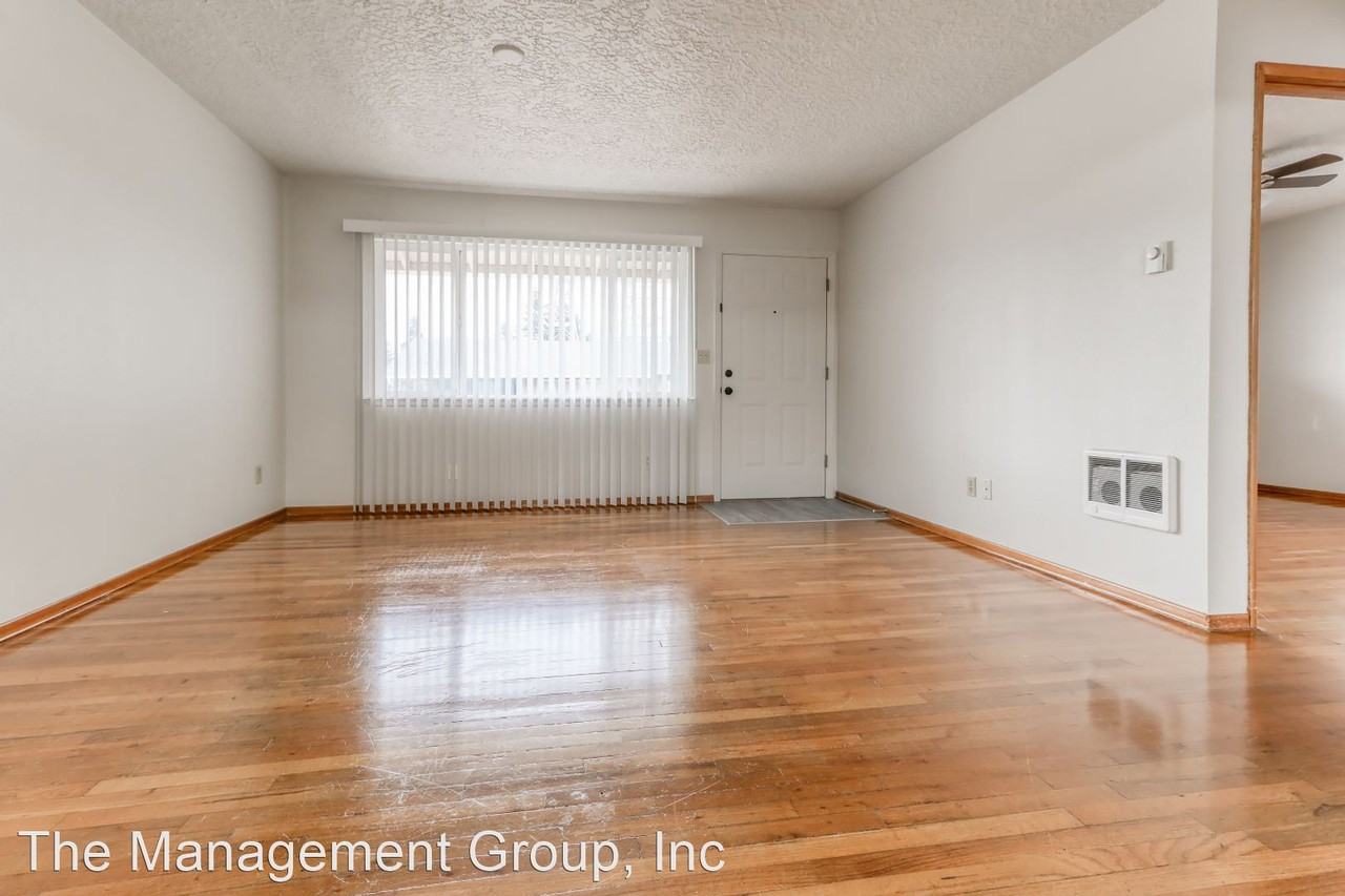 214 Ne 61st St - Photo 3 of 18