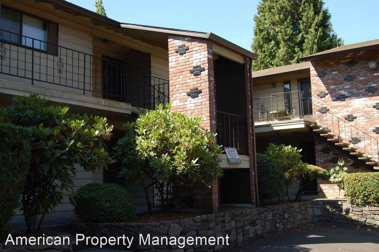 Evergreen Terrace Apartments 2028 Ne Everett St, Portland, OR 97232