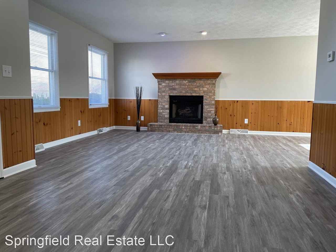 4616 Lily Ln - Photo 3 of 19