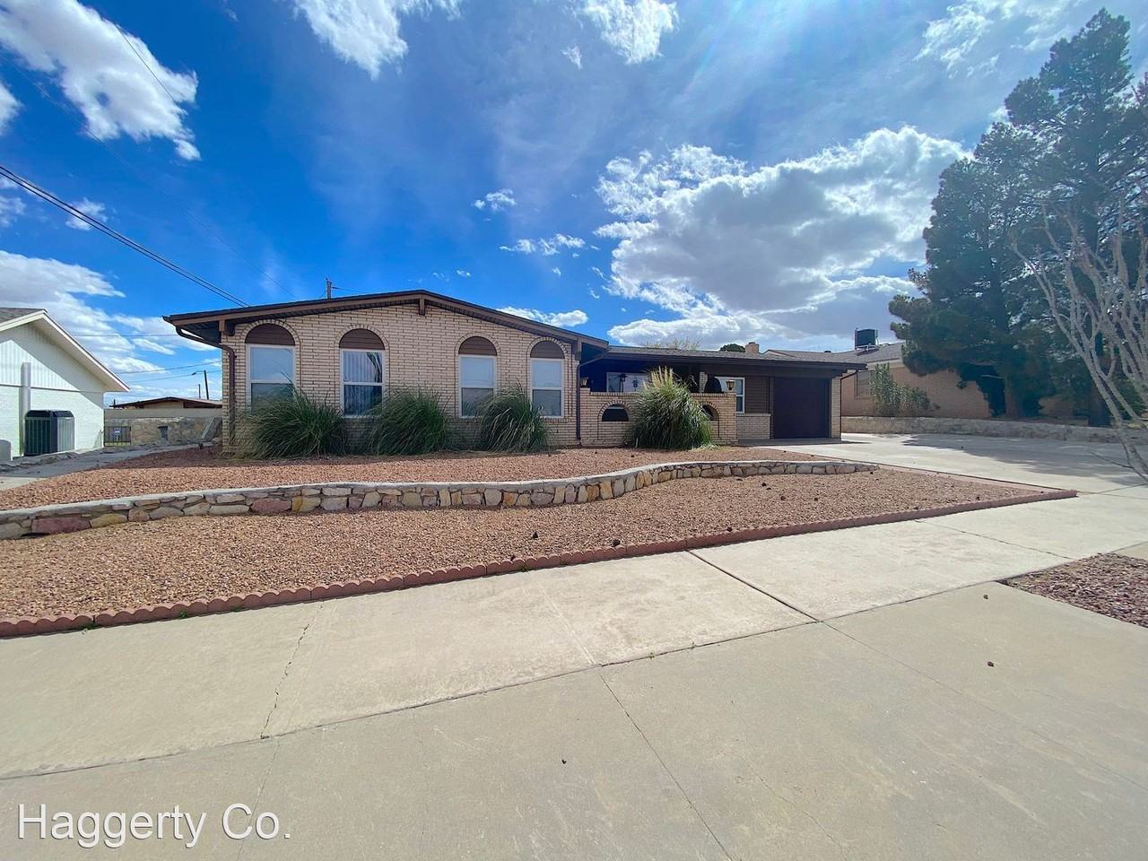 4720 Blossom Ave - Photo 2 of 35