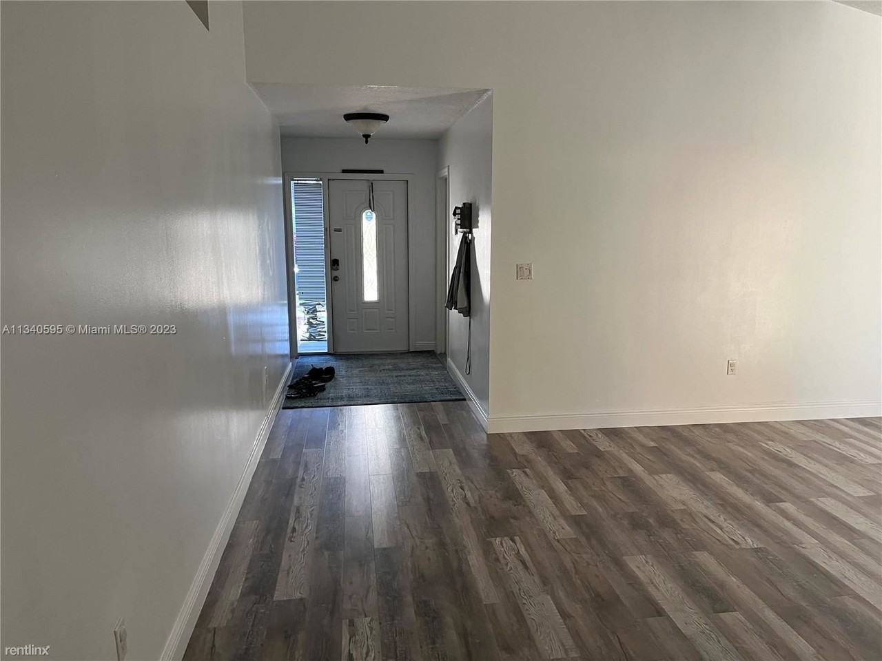 1031 Nw 125th Ter - Photo 3 of 13