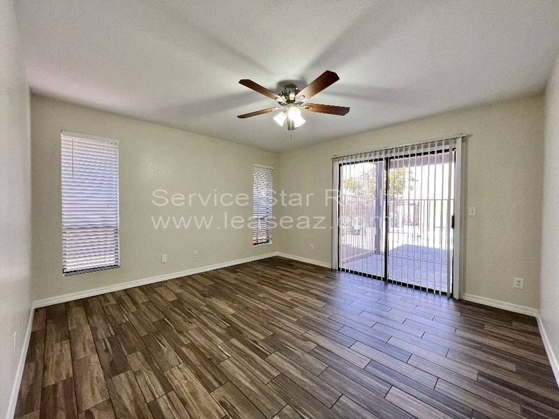 1762 W Isleta Ave - Photo 2 of 32