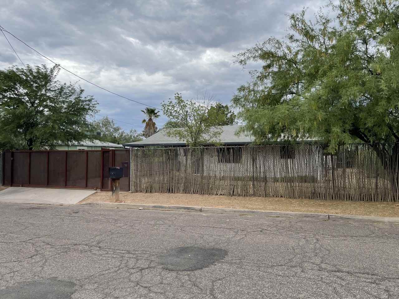 2632 N La Verne Ave - Photo 2 of 50